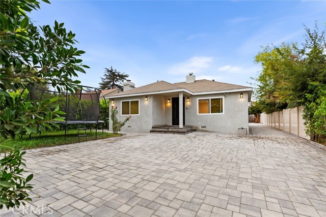 Detail Gallery Image 29 of 29 For 5954 Carpenter Ave, Valley Village,  CA 91607 - 3 Beds | 2 Baths