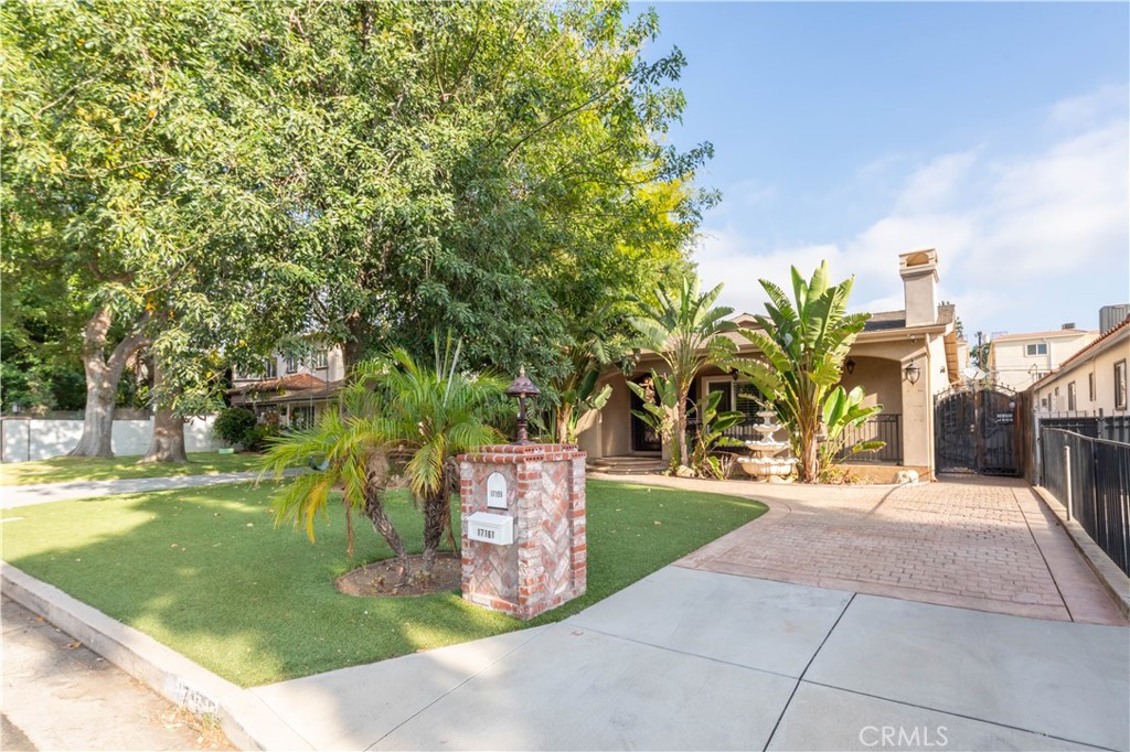 17159 Kingsbury