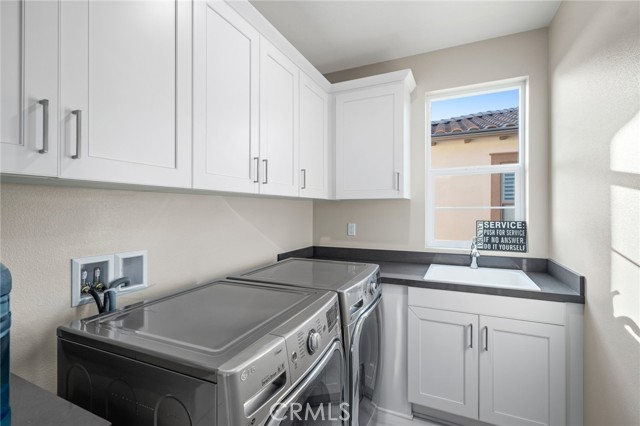 56 Claudius Court, Irvine CA: https://media.crmls.org/medias/a5d27da8-1079-4eee-b055-165b4da5e53e.jpg