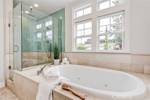 2408 Walnut Avenue, Manhattan Beach, California 90266, 5 Bedrooms Bedrooms, ,3 BathroomsBathrooms,Residential,Sold,Walnut,SB21207694