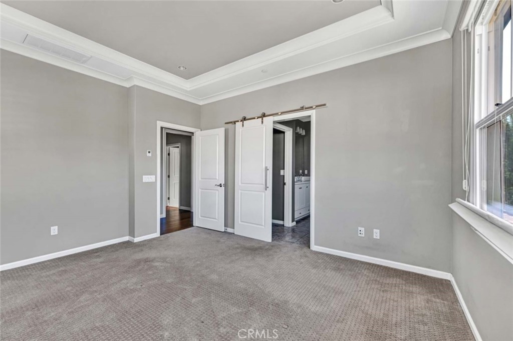 MLS #OC25248388 image #19