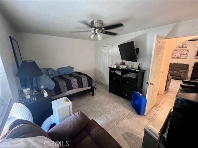 Detail Gallery Image 11 of 23 For 548 Julie St, Colton,  CA 92324 - 4 Beds | 2 Baths