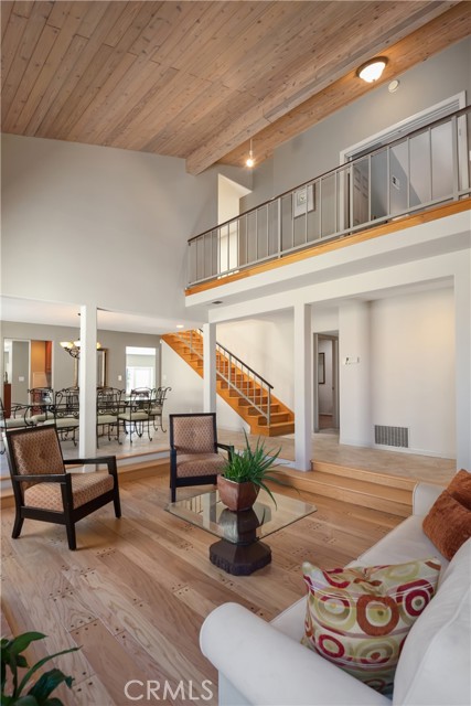 3504 Laurel Avenue, Manhattan Beach, California 90266, 3 Bedrooms Bedrooms, ,3 BathroomsBathrooms,Residential,Sold,Laurel,SB21071464