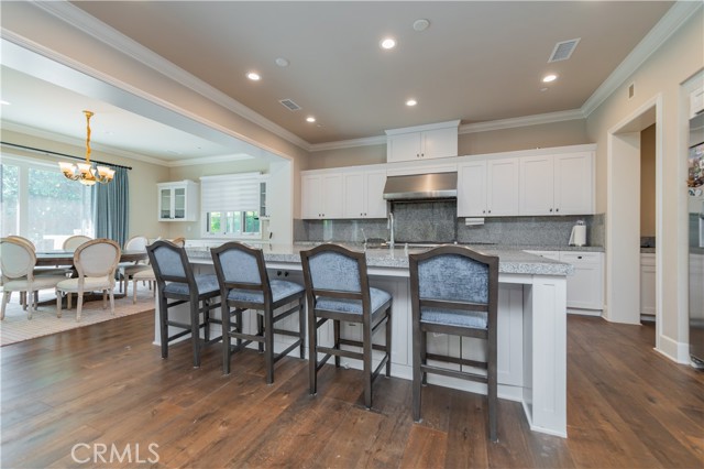 104 Quiet Place, Irvine CA: https://media.crmls.org/medias/a5d4a528-c45c-4386-bcda-ad2bca2277cd.jpg