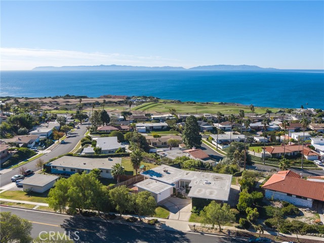 3914 Dauntless Drive, Rancho Palos Verdes, California 90275, 4 Bedrooms Bedrooms, ,3 BathroomsBathrooms,Residential,Sold,Dauntless,PV22008242