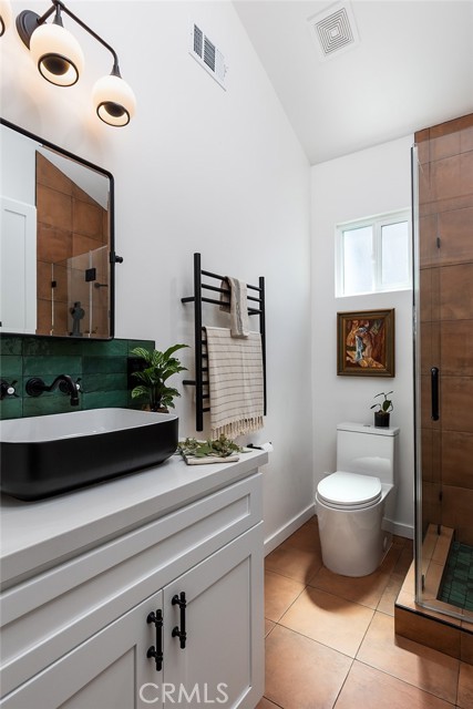 1217 Avenue 56, Highland Park CA: https://media.crmls.org/medias/a5d546c5-416d-4bbd-b409-86d475e26930.jpg