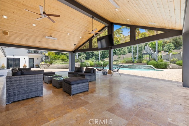 Detail Gallery Image 54 of 75 For 10372 Crawford Canyon Rd, North Tustin,  CA 92705 - 5 Beds | 6/1 Baths