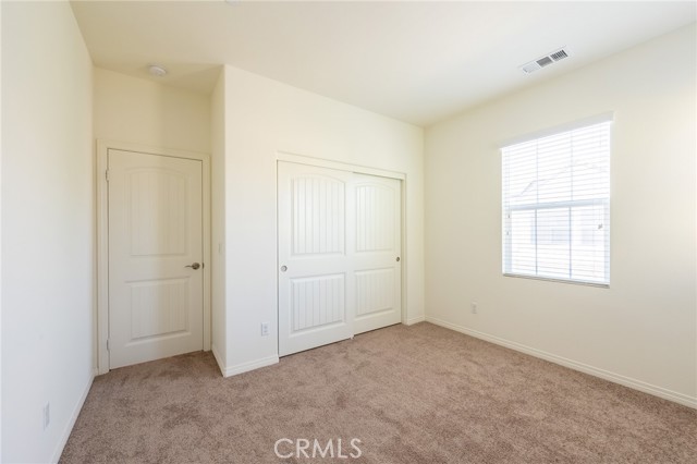 8770 Festival Street, Chino CA: https://media.crmls.org/medias/a5d6f888-9f3a-4665-93f9-82fab011ba01.jpg