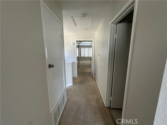 Detail Gallery Image 24 of 34 For 2211 Carob, Tustin,  CA 92782 - 3 Beds | 2/1 Baths