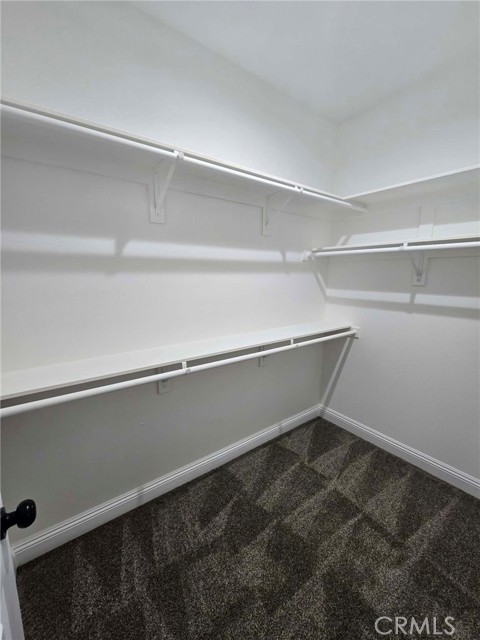 Detail Gallery Image 16 of 28 For 20401 Tonawanda Rd, Apple Valley,  CA 92307 - 4 Beds | 3 Baths