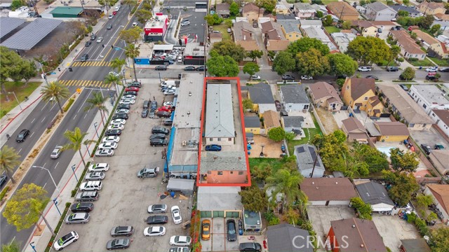 8915 Elizabeth Ave, South Gate CA: https://media.crmls.org/medias/a5d82638-a21d-4404-951d-4248d2484334.jpg