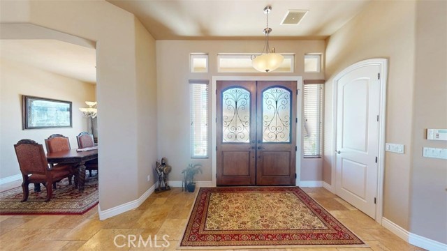 17134 Joshua Road, Apple Valley CA: https://media.crmls.org/medias/a5d98360-5f42-44b2-8df1-799e20dd5efe.jpg