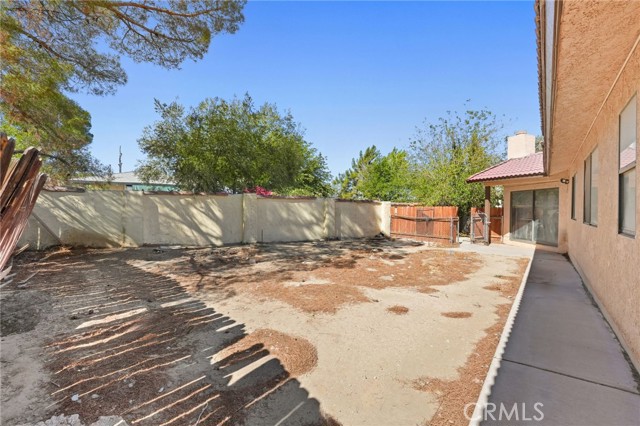 Detail Gallery Image 22 of 67 For 9555 E Avenue T14, Littlerock,  CA 93543 - 4 Beds | 3 Baths