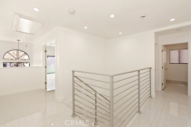 Detail Gallery Image 16 of 35 For 510 N Francisca Ave #C,  Redondo Beach,  CA 90277 - 3 Beds | 2/1 Baths