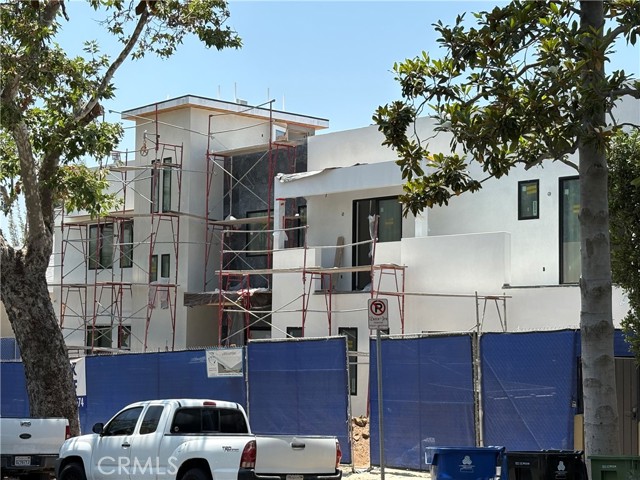 1325 Thayer Ave, Los Angeles CA: https://media.crmls.org/medias/a5dc835d-6515-40f7-9421-79bb28f33f0d.jpg