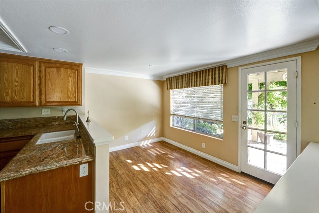 Detail Gallery Image 9 of 28 For 28 E Yale, Irvine,  CA 92604 - 4 Beds | 2/1 Baths