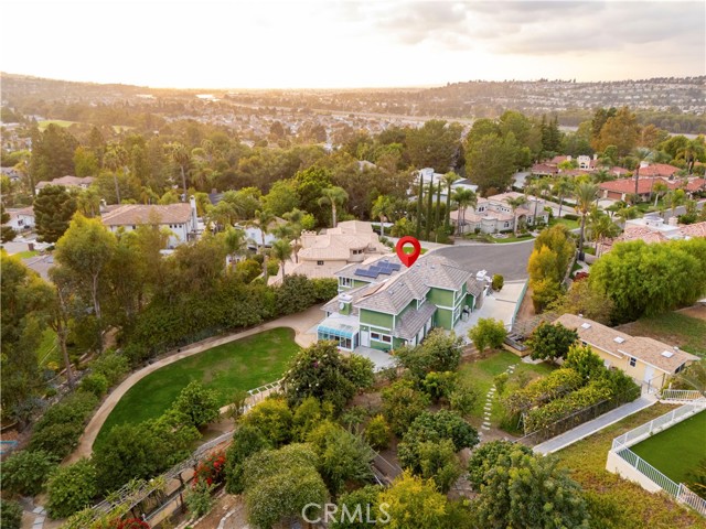 Detail Gallery Image 34 of 38 For 184 S Trish Court, Anaheim Hills,  CA 92808 - 5 Beds | 4/1 Baths