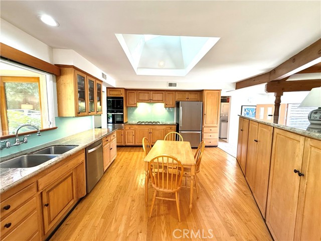 Detail Gallery Image 10 of 24 For 2508 via Amador, Palos Verdes Estates,  CA 90274 - 3 Beds | 2/1 Baths
