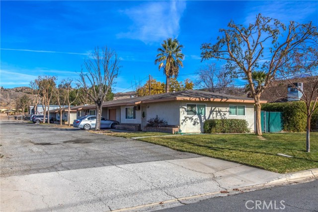 Front Image Thumbnail for CRIG26180895