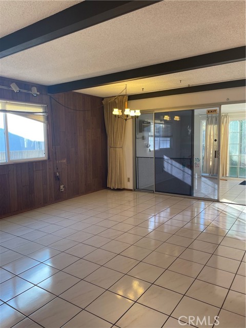 Detail Gallery Image 5 of 12 For 23035 Kinard Ave, Carson,  CA 90745 - 4 Beds | 2 Baths