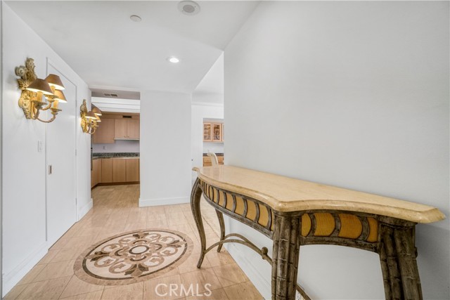 850 E Ocean Boulevard, Long Beach CA: https://media.crmls.org/medias/a5dfe65a-c486-4d5b-9b3f-da19027856d4.jpg