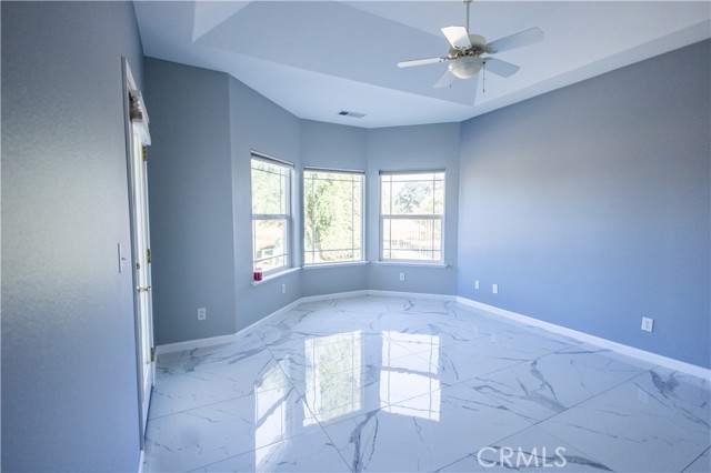 24115 Black Bart Court, Corning CA: https://media.crmls.org/medias/a5e0181f-e202-4547-b0d5-ff5e162ef827.jpg