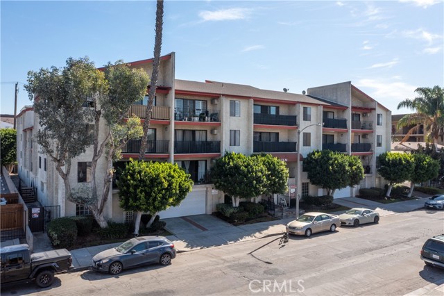 Detail Gallery Image 7 of 46 For 3530 Elm Ave #112,  Long Beach,  CA 90755 - 2 Beds | 2 Baths