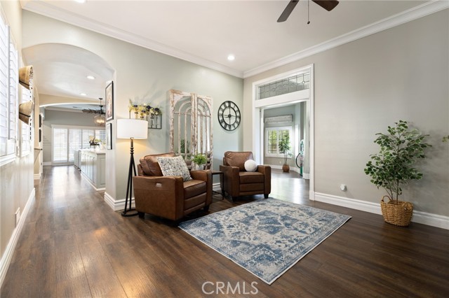 31502 Emperor Drive, Canyon Lake CA: https://media.crmls.org/medias/a5e051f9-1c3d-4148-9cdc-3eb1cdc87015.jpg