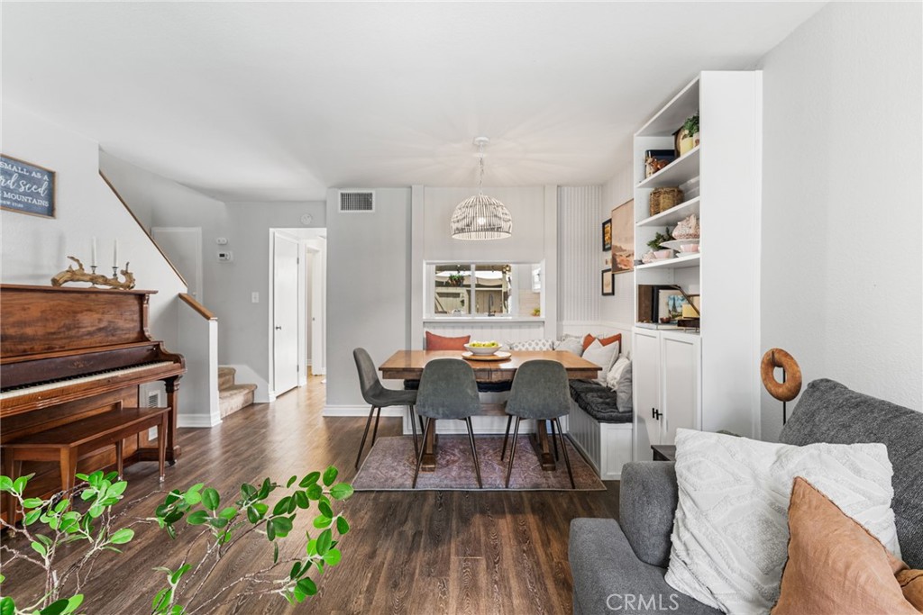 101 W Riverdale Avenue #60 — photo 2