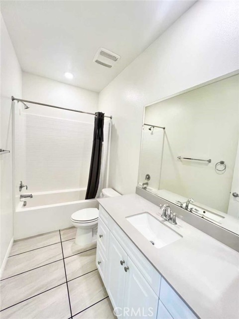 229 Steely, Irvine CA: https://media.crmls.org/medias/a5e0a1ff-c64e-453d-98d1-730ecf25263e.jpg