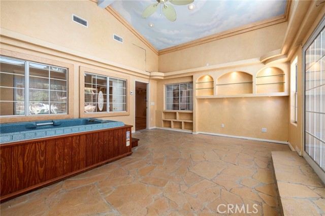 Detail Gallery Image 17 of 23 For 18409 Los Alimos St, Porter Ranch,  CA 91326 - 3 Beds | 2 Baths
