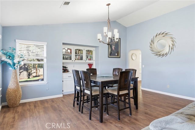 Detail Gallery Image 11 of 45 For 27100 Barkes Way, Tehachapi,  CA 93561 - 3 Beds | 2/1 Baths