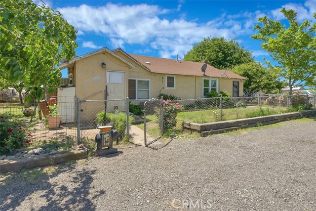 Detail Gallery Image 3 of 47 For 992 State Highway 70, Oroville,  CA 95965 - 3 Beds | 1 Baths