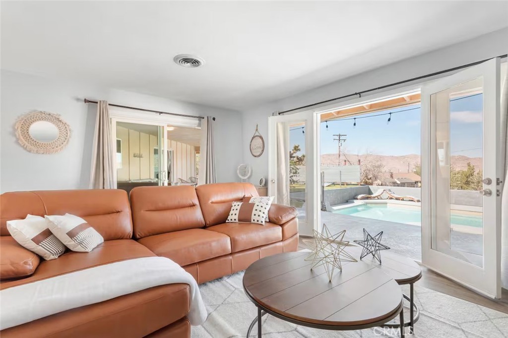 MLS #AR25254794 image #9