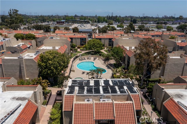 958 Palo Verde Avenue, Long Beach CA: https://media.crmls.org/medias/a5e1c2d2-32f8-46b9-b9df-0f793b781e73.jpg