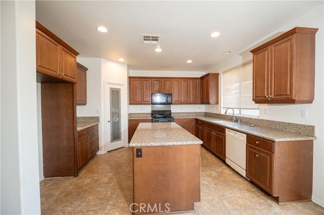 Image 5 of 28 For 1886 Spring White Rd