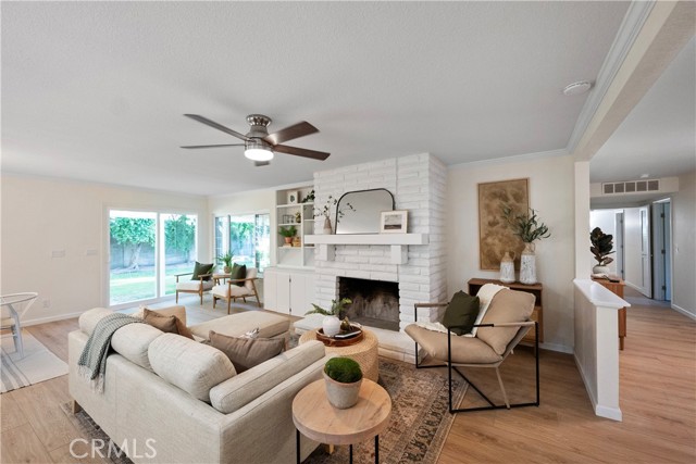 6330 N Wilson Avenue, Fresno CA: https://media.crmls.org/medias/a5e2f067-8c02-4c7b-874d-4d851ad674d0.jpg
