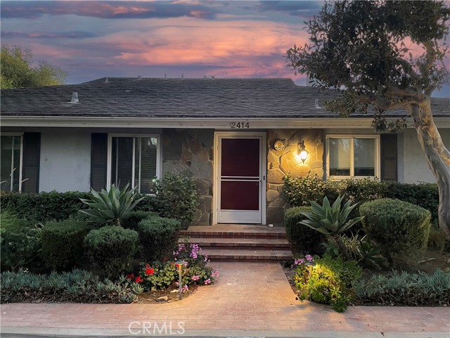 Detail Gallery Image 1 of 1 For 2414 University Dr, Newport Beach,  CA 92660 - 3 Beds | 2 Baths