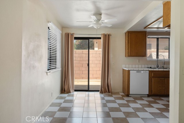 Detail Gallery Image 35 of 49 For 304 S Minnesota, Glendora,  CA 91741 - 5 Beds | 3/2 Baths