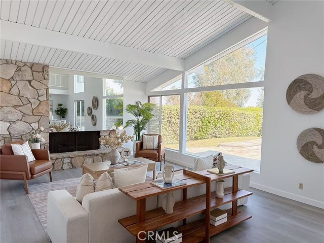 2653 Cordelia Road, Los Angeles CA: https://media.crmls.org/medias/a5e387c3-f76c-43a9-b741-1d2264be54d8.jpg