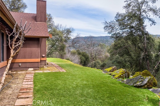 Detail Gallery Image 8 of 54 For 39365 Forest Park Ln, Oakhurst,  CA 93644 - 3 Beds | 2 Baths