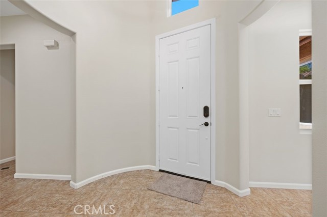 35051 Via Santa Catalina, Winchester CA: https://media.crmls.org/medias/a5e4b5e5-8c1e-4766-965f-71fdd42a4152.jpg