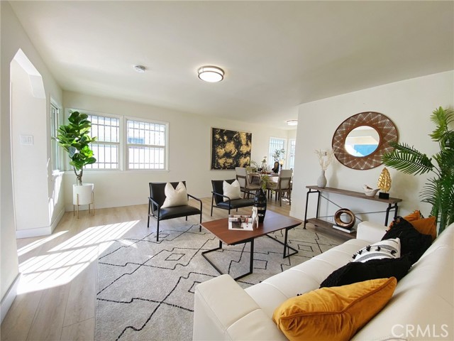 Detail Gallery Image 4 of 15 For 1623 Lakme Ave, Wilmington,  CA 90744 - 3 Beds | 1 Baths