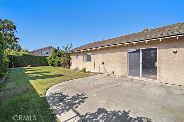 11551 Gladstone Circle, Fountain Valley CA: https://media.crmls.org/medias/a5e6d24c-604b-4e58-be41-41384eb509e7.jpg
