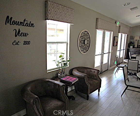 https://media.crmls.org/medias/a5e6e7ab-12d1-407a-94c8-a92925d60651.jpg?preset=X-Large