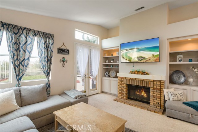 Detail Gallery Image 13 of 36 For 5 Villa Valtelena, Lake Elsinore,  CA 92532 - 3 Beds | 2 Baths