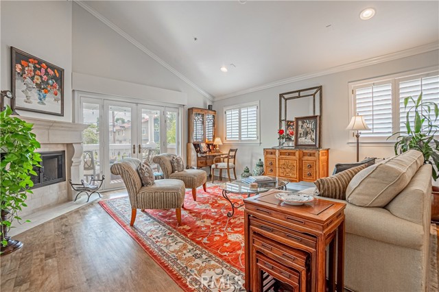 Living Room w/Direct Access To Balcony