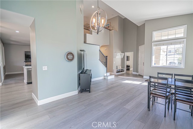 Detail Gallery Image 6 of 46 For 30401 Servilla, Castaic,  CA 91384 - 5 Beds | 3 Baths