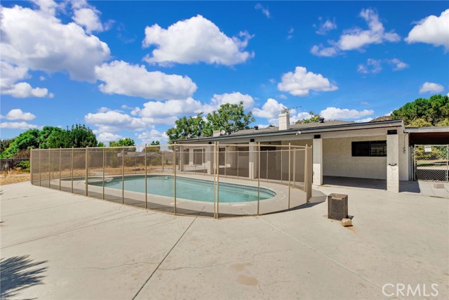 Detail Gallery Image 32 of 39 For 35823 Avenue Avenue, Yucaipa,  CA 92399 - 5 Beds | 3 Baths