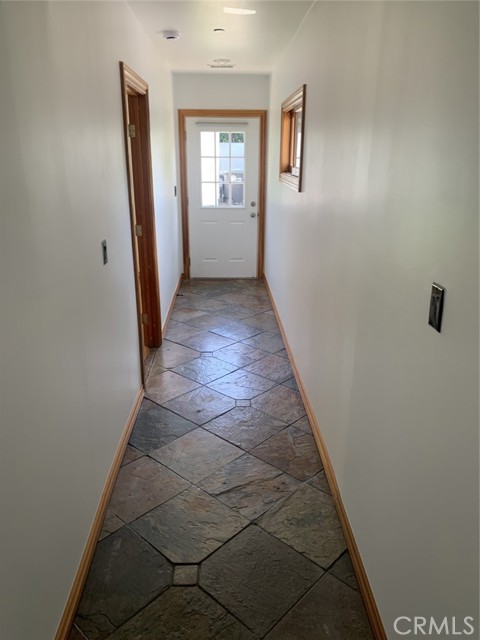 Detail Gallery Image 20 of 44 For 1718 Cleveland Rd, Glendale,  CA 91202 - 3 Beds | 3 Baths